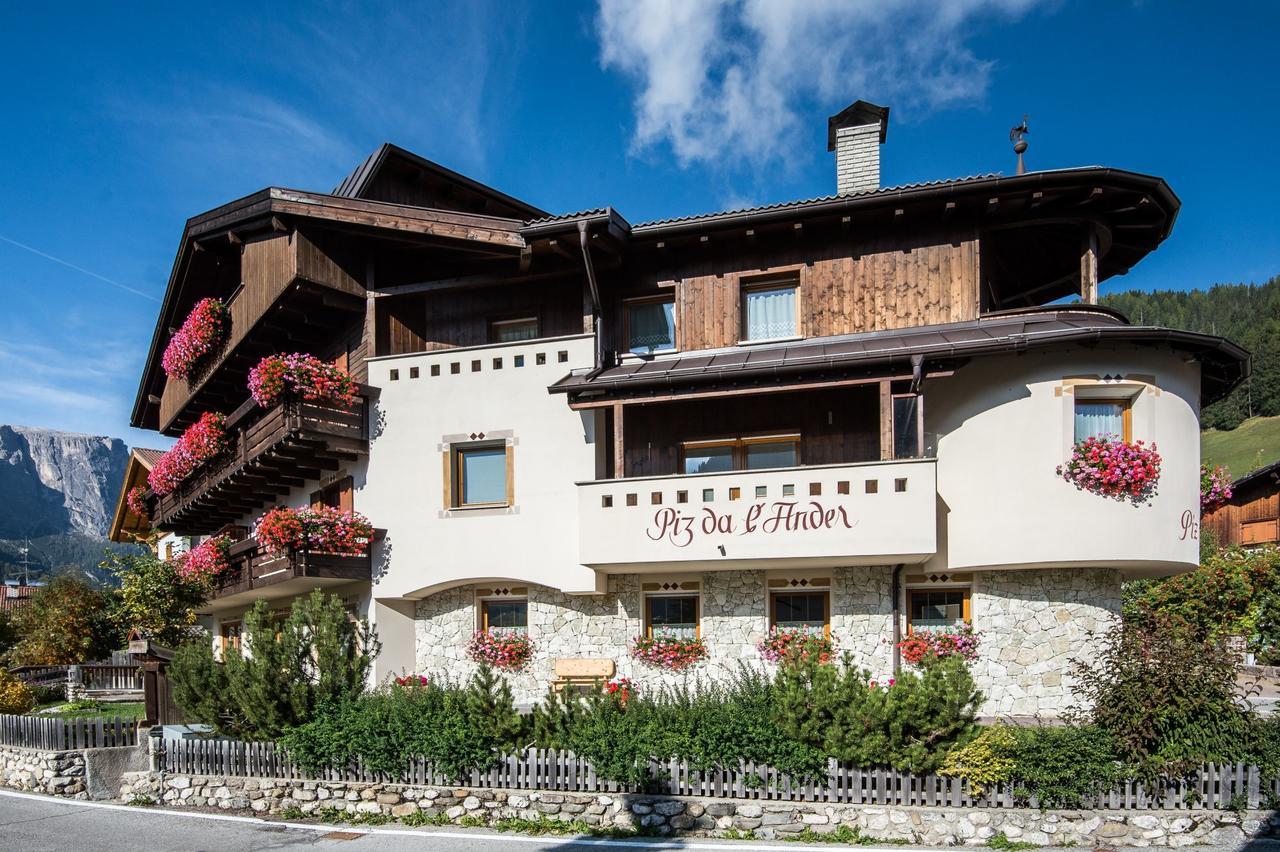 Hotel Garnì Piz da L'Ander Kurfar Exterior foto