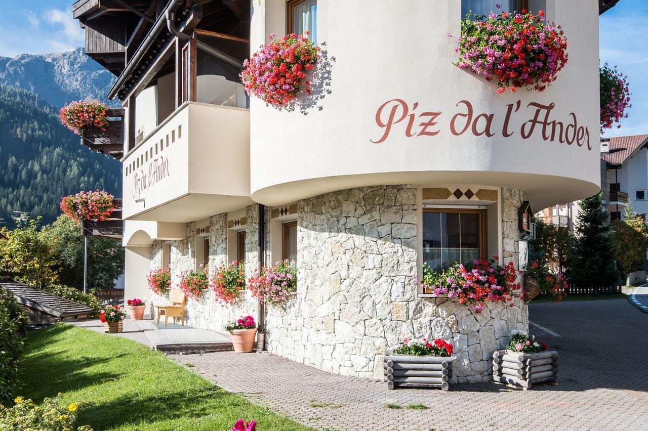 Hotel Garnì Piz da L'Ander Kurfar Exterior foto